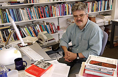 photo of Robert Foster