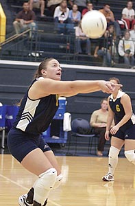 Liz Loveless ’05