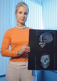 Kristin Davies