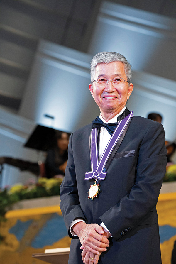 photograph of kyoto prize recipient ching tang