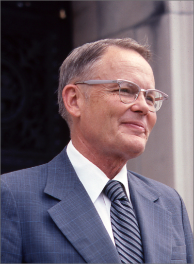 Portrait of Robert Sproull