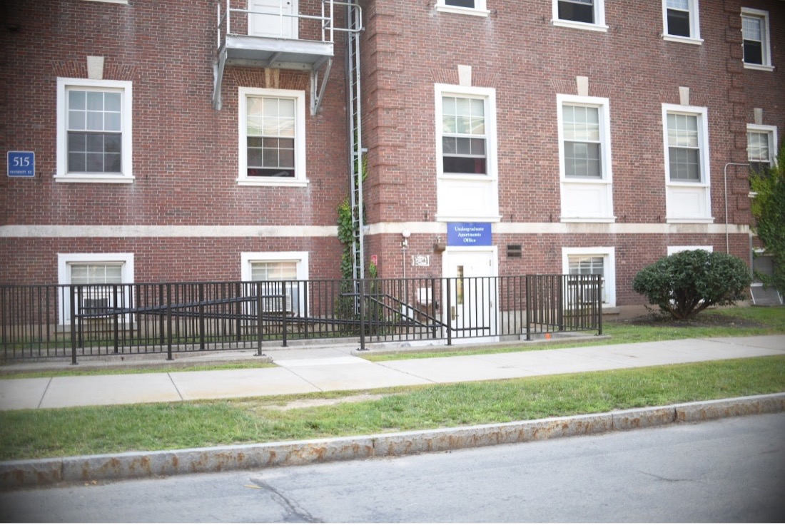An exterior view of Sigma Epsilon House.