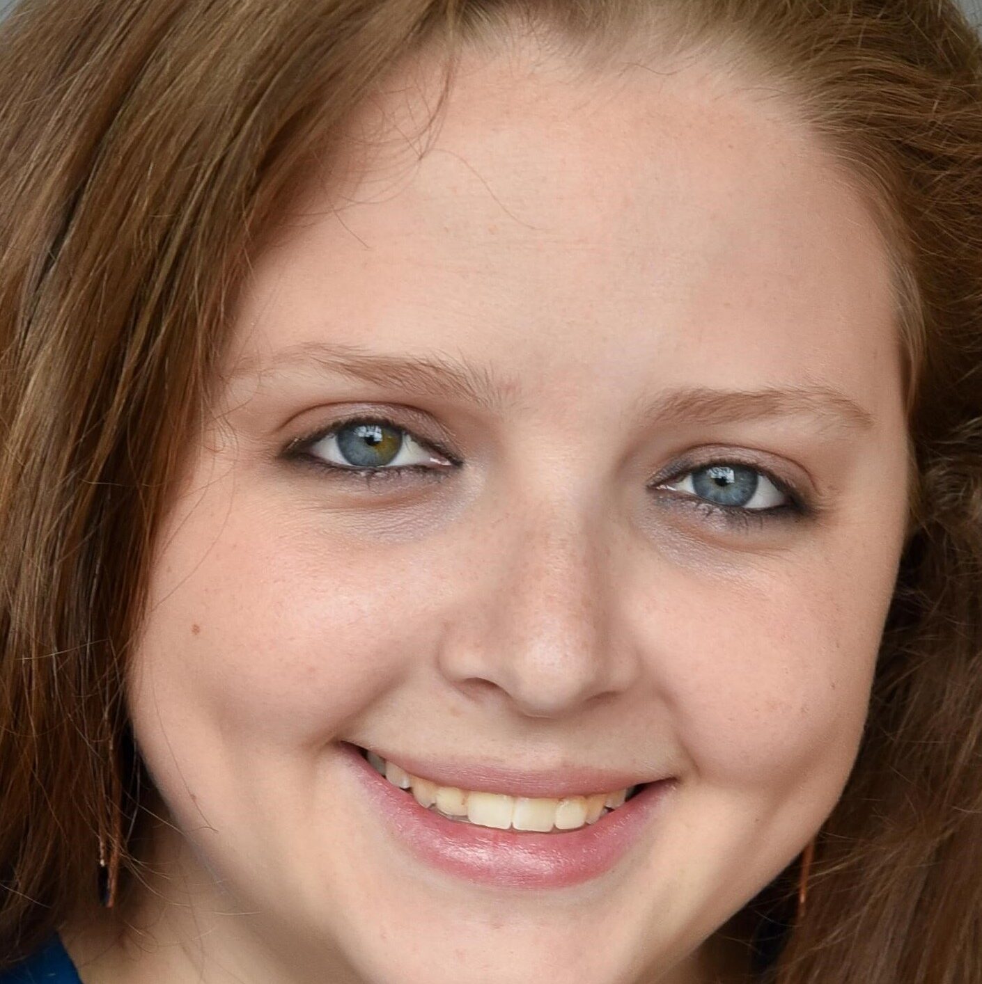 LSchnur Headshotcrop