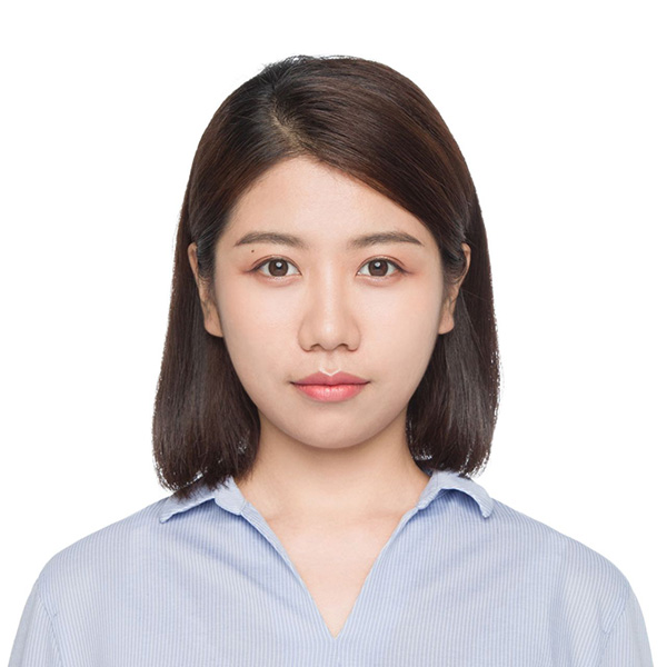 Portrait of Luna Yang